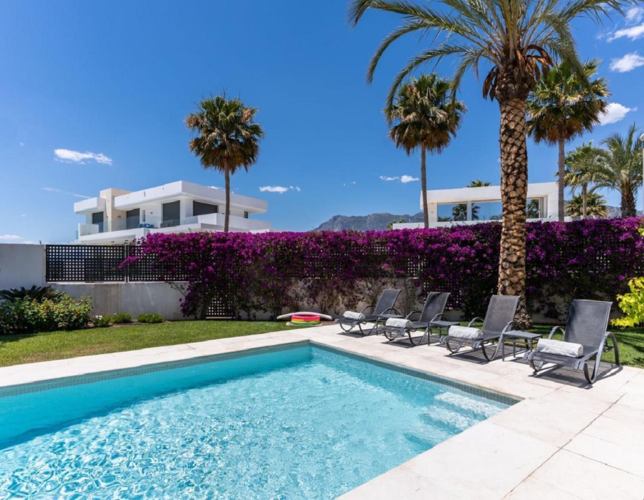 Loran Villa Marbella